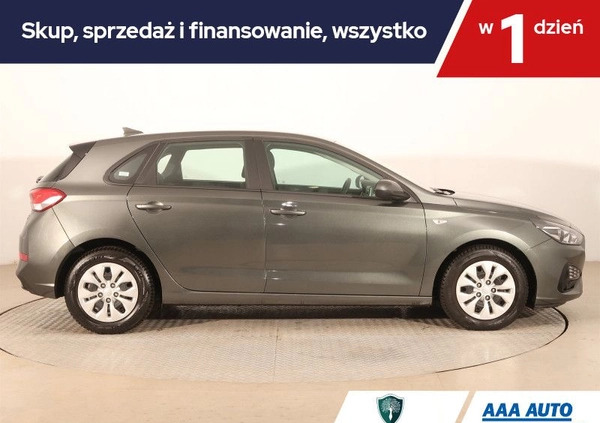 Hyundai I30 cena 66000 przebieg: 22452, rok produkcji 2022 z Gorzów Śląski małe 352